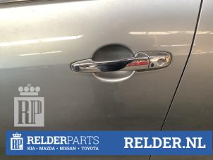 Gebruikte Deurgreep 4Deurs links-voor Mazda CX-7 2.2 MZR-CD 16V Prijs € 25,00 Margeregeling aangeboden door Relder Parts B.V.