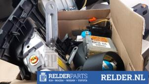 Gebruikte Airbag Set + Module Toyota Yaris III (P13) 1.4 D-4D-F Prijs € 550,00 Margeregeling aangeboden door Relder Parts B.V.