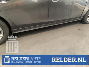 Gebruikte Sideskirt rechts Mazda 3 (BP) 2.0 SkyActiv-G 122 M Hybrid 16V Prijs € 125,00 Margeregeling aangeboden door Relder Parts B.V.