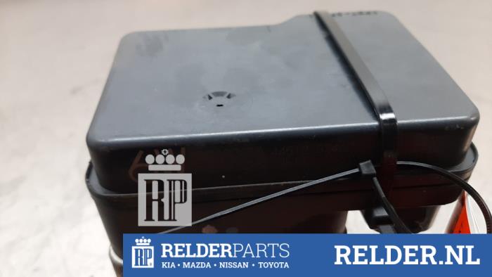 Gebruikte Computer ABS Toyota Yaris II (P9) 1.0 12V VVT-i Prijs € 75,00 Margeregeling aangeboden door Relder Parts B.V.