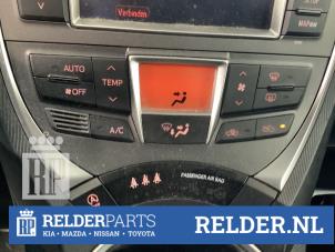 Gebruikte Kachel Bedieningspaneel Toyota Verso S 1.33 16V Dual VVT-I Prijs € 75,00 Margeregeling aangeboden door Relder Parts B.V.