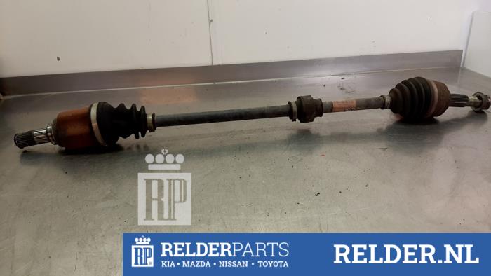 Gebruikte Steekas rechts-voor Nissan Note (E12) 1.2 68 Prijs € 50,00 Margeregeling aangeboden door Relder Parts B.V.