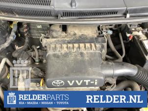 Gebruikte Luchtfilterhuis Toyota Yaris II (P9) 1.3 16V VVT-i Prijs € 35,00 Margeregeling aangeboden door Relder Parts B.V.