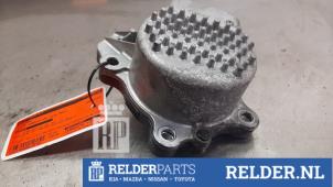 Gebruikte Waterpomp Toyota Corolla Touring Sport (E21/EH1) 1.8 16V Hybrid Prijs € 125,00 Margeregeling aangeboden door Relder Parts B.V.