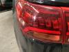 Kia Sorento III (UM) 2.2 CRDi 16V VGT 4x4 Achterlicht links