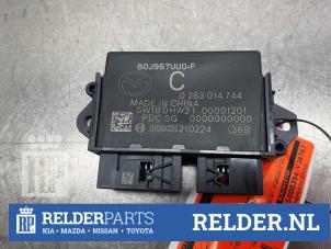 Gebruikte PDC Module Mazda 3 Sport (BP) 2.0 SkyActiv-G 122 Mild Hybrid 16V Prijs € 50,00 Margeregeling aangeboden door Relder Parts B.V.