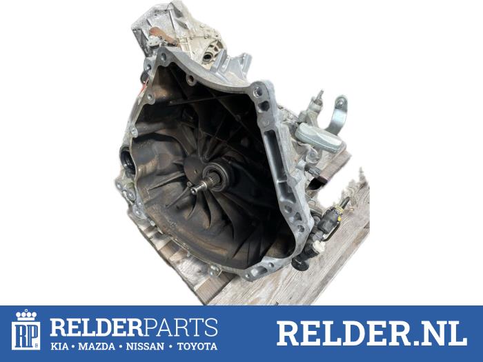 Gebruikte Versnellingsbak Mazda 3 Sport (BP) 2.0 SkyActiv-G 122 Mild Hybrid 16V Prijs € 950,00 Margeregeling aangeboden door Relder Parts B.V.