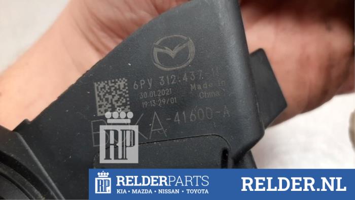 Gaspedaalpositie Sensor van een Mazda 3 Sport (BP) 2.0 SkyActiv-G 122 Mild Hybrid 16V 2022