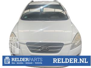 Gebruikte Servo Elektrisch Kia Cee'd Sporty Wagon (EDF) 1.6 16V Prijs € 300,00 Margeregeling aangeboden door Relder Parts B.V.