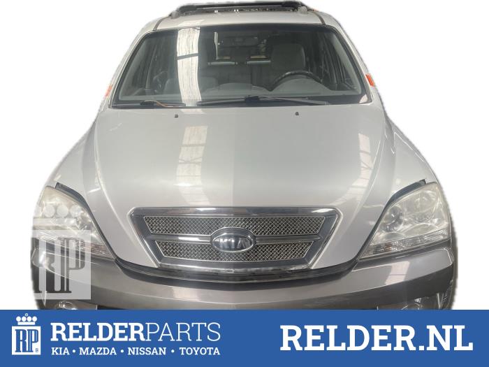 Gebruikte Steekas rechts-voor Kia Sorento I (JC) 3.5 V6 24V Prijs € 75,00 Margeregeling aangeboden door Relder Parts B.V.