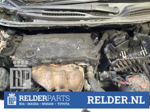 Gebruikte Versnellingsbak Toyota Avensis Verso (M20) 2.0 16V VVT-i D-4 Prijs € 300,00 Margeregeling aangeboden door Relder Parts B.V.