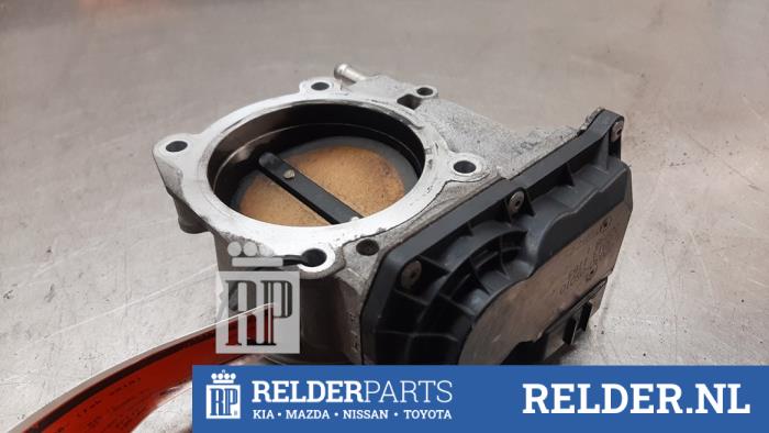 Gebruikte Gasklephuis Toyota Tundra (K5/K6) 5.7 V8 32V Dual VVT-I 4WD Prijs € 125,00 Margeregeling aangeboden door Relder Parts B.V.