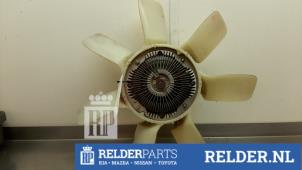 Gebruikte Viscosekoppeling koelvin Toyota Tundra (K5/K6) 5.7 V8 32V Dual VVT-I 4WD Prijs € 100,00 Margeregeling aangeboden door Relder Parts B.V.
