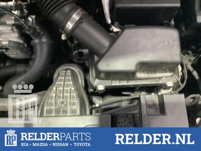 Gebruikte Luchtfilterhuis Nissan Juke (F16) 1.0 DIG-T 12V Prijs € 50,00 Margeregeling aangeboden door Relder Parts B.V.