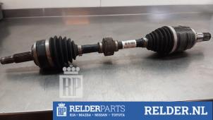 Gebruikte Aandrijfas links-voor Toyota C-HR (X1,X5) 1.8 16V Hybrid Prijs € 150,00 Margeregeling aangeboden door Relder Parts B.V.