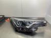 Toyota C-HR (X1,X5) 1.8 16V Hybrid Koplamp rechts
