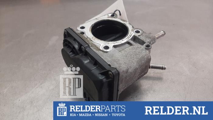 Gebruikte Gasklephuis Toyota Corolla Verso (R10/11) 1.8 16V VVT-i Prijs € 35,00 Margeregeling aangeboden door Relder Parts B.V.