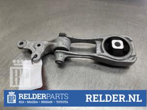 Gebruikte Motorsteun Toyota Yaris IV (P21/PA1/PH1) 1.5 12V Hybrid 115 Prijs € 45,00 Margeregeling aangeboden door Relder Parts B.V.