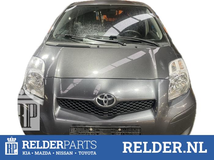 Gebruikte Steekas links-voor Toyota Yaris II (P9) 1.33 16V Dual VVT-I Prijs € 30,00 Margeregeling aangeboden door Relder Parts B.V.
