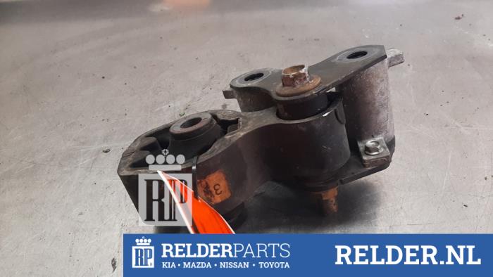 Motorsteun van een Mazda CX-60 (KH) 2.5 e-SkyActiv PHEV 2023