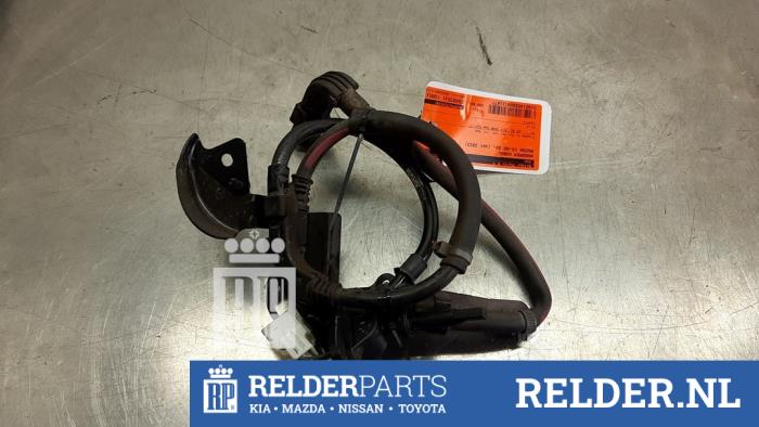 Gebruikte Handrem Kabel Mazda CX-60 (KH) 2.5 e-SkyActiv PHEV Prijs € 100,00 Margeregeling aangeboden door Relder Parts B.V.