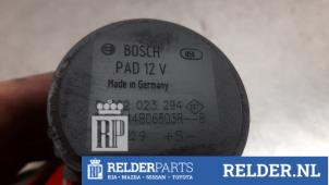 Gebruikte Waterpomp Nissan Juke (F16) 1.0 DIG-T 12V Prijs € 35,00 Margeregeling aangeboden door Relder Parts B.V.