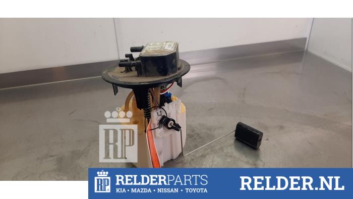 Gebruikte Tank element Pomp Toyota ProAce 2.0 D-4D 122 16V Worker Prijs € 50,00 Margeregeling aangeboden door Relder Parts B.V.