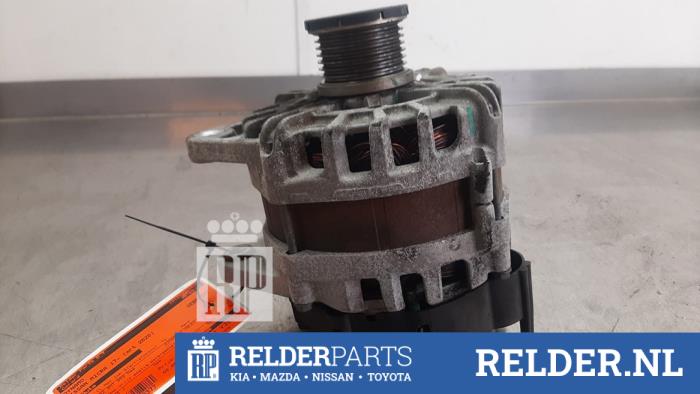 Gebruikte Dynamo Nissan Micra (K14) 1.0 IG-T 100 Prijs € 40,00 Margeregeling aangeboden door Relder Parts B.V.