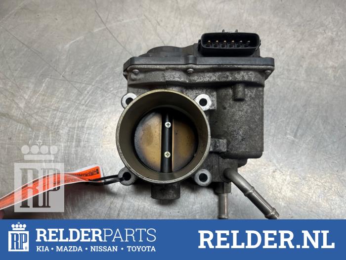 Gebruikte Gasklephuis Toyota Corolla Verso (R10/11) 1.8 16V VVT-i Prijs € 50,00 Margeregeling aangeboden door Relder Parts B.V.