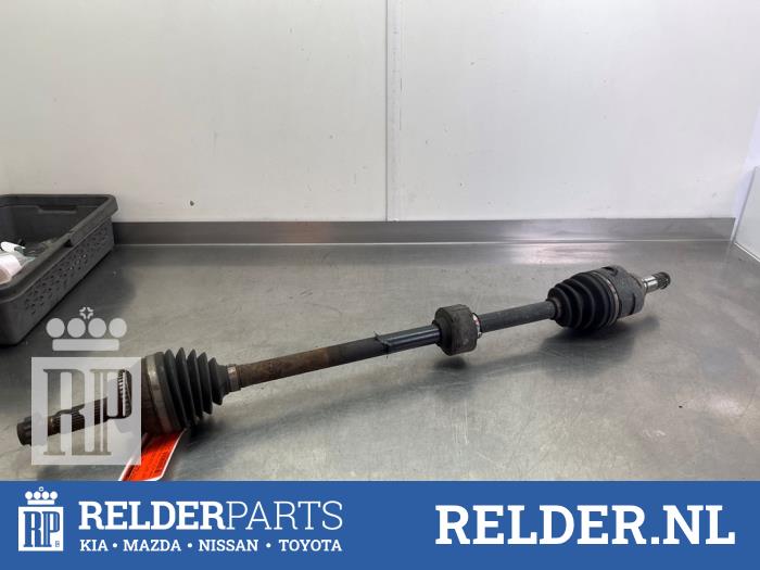 Gebruikte Steekas rechts-voor Toyota Corolla Verso (R10/11) 1.8 16V VVT-i Prijs € 50,00 Margeregeling aangeboden door Relder Parts B.V.
