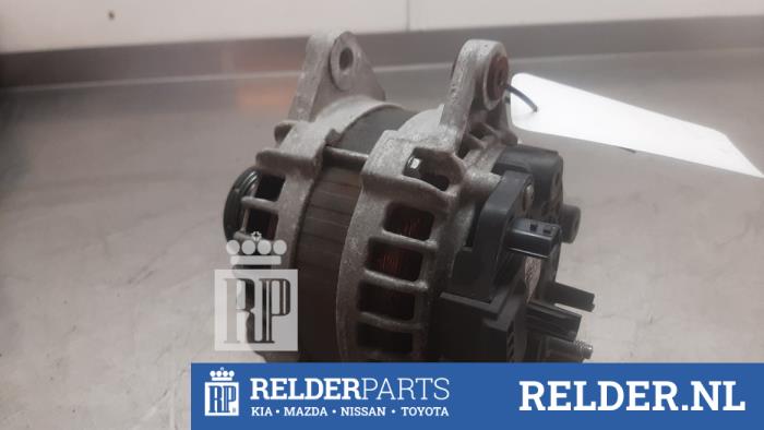 Gebruikte Dynamo Nissan Qashqai (J11) 1.3 DIG-T 140 16V Prijs € 35,00 Margeregeling aangeboden door Relder Parts B.V.