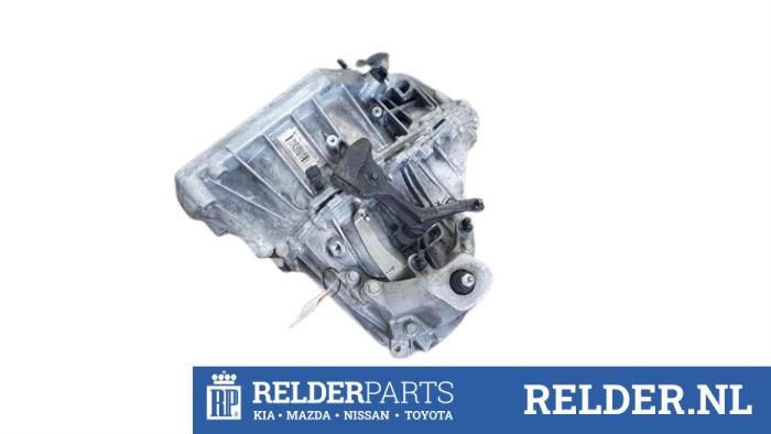 Gebruikte Versnellingsbak Nissan Qashqai (J11) 1.2 DIG-T 16V Prijs € 300,00 Margeregeling aangeboden door Relder Parts B.V.