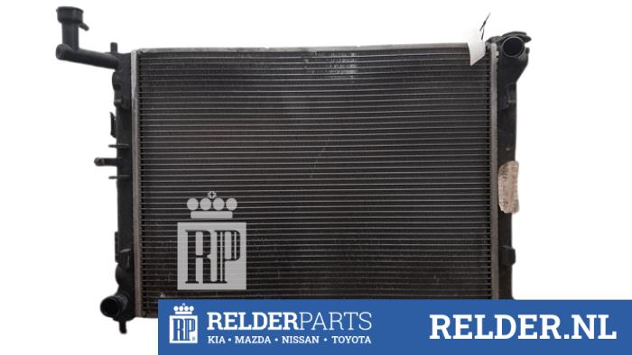 Gebruikte Radiateur Hyundai i30 (FD) 1.6 CVVT 16V Prijs € 50,00 Margeregeling aangeboden door Relder Parts B.V.