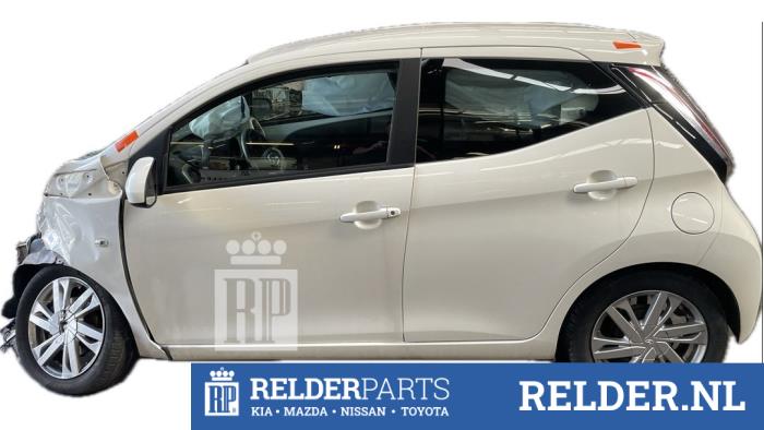 Gebruikte Bobine Toyota Aygo (B40) 1.0 12V VVT-i Prijs € 5,00 Margeregeling aangeboden door Relder Parts B.V.