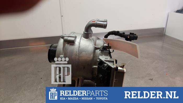 Gebruikte Dynamo Hyundai Kona (OS) 1.6 GDi HEV 16V Prijs € 100,00 Margeregeling aangeboden door Relder Parts B.V.