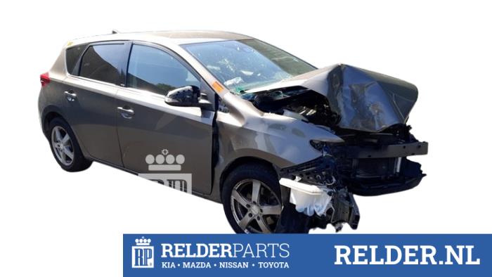 Gebruikte Tank element Pomp Toyota Auris (E18) 1.2 T 16V Prijs € 75,00 Margeregeling aangeboden door Relder Parts B.V.
