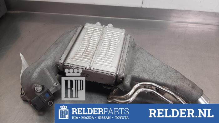 Gebruikte Intercooler Toyota Auris (E18) 1.2 T 16V Prijs € 150,00 Margeregeling aangeboden door Relder Parts B.V.