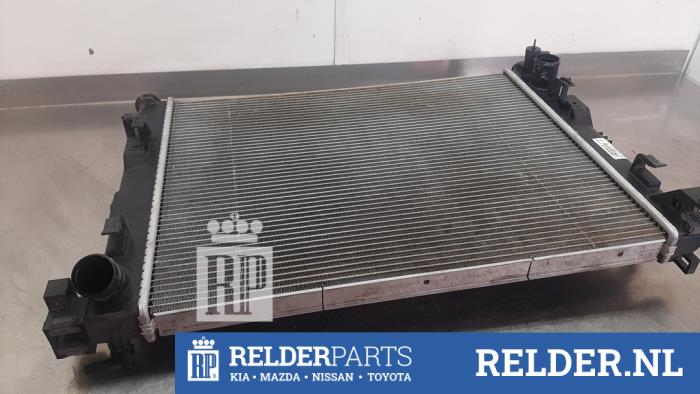 Gebruikte Radiateur Nissan Micra (K14) 1.0 12V Prijs € 75,00 Margeregeling aangeboden door Relder Parts B.V.