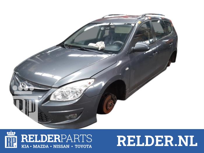 ABS Computer van een Hyundai i30 Crosswagon (WWH) 1.4 CVVT 16V 2010