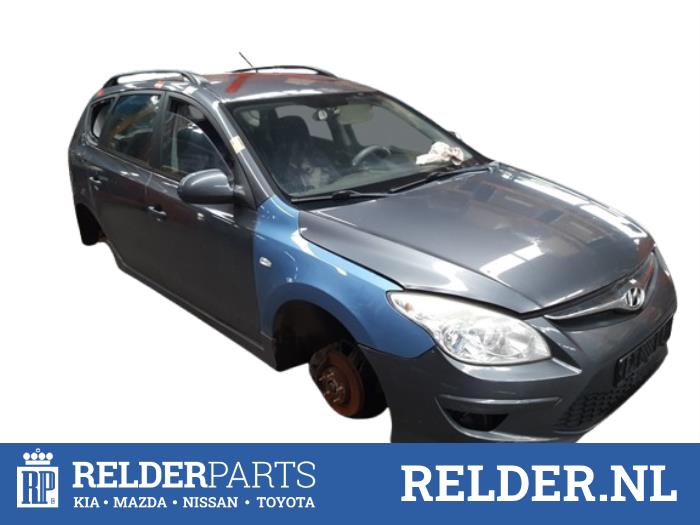 ABS Computer van een Hyundai i30 Crosswagon (WWH) 1.4 CVVT 16V 2010
