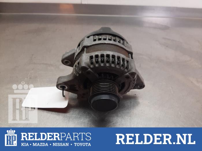Gebruikte Dynamo Toyota Avensis Wagon (T27) 1.8 16V VVT-i Prijs € 90,00 Margeregeling aangeboden door Relder Parts B.V.