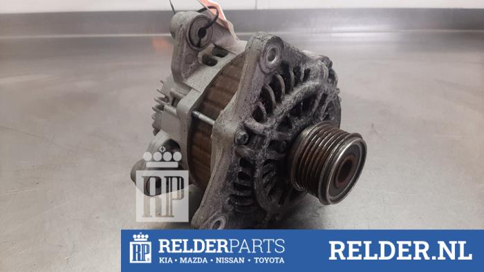 Gebruikte Dynamo Nissan NV 200 (M20M) 1.5 dCi 90 Prijs € 35,00 Margeregeling aangeboden door Relder Parts B.V.