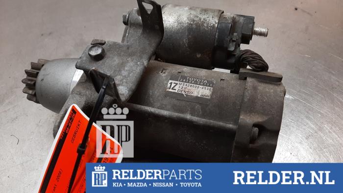 Gebruikte Startmotor Toyota Avensis Wagon (T25/B1E) 2.4 16V VVT-i D4 Prijs € 35,00 Margeregeling aangeboden door Relder Parts B.V.