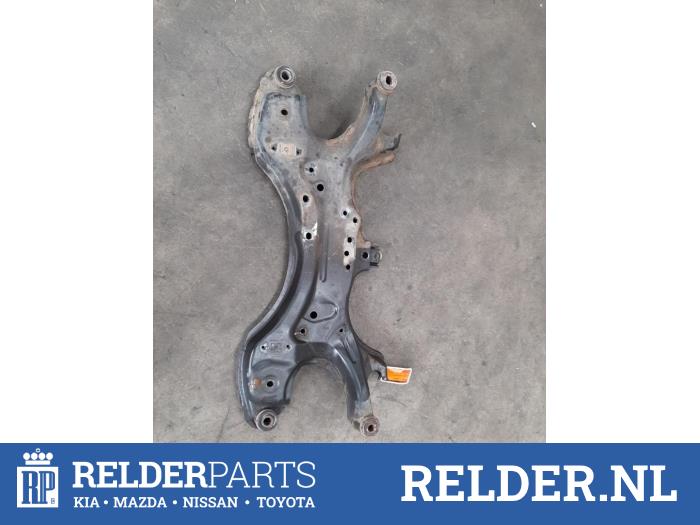 Gebruikte Subframe Toyota Avensis Wagon (T25/B1E) 2.4 16V VVT-i D4 Prijs € 90,00 Margeregeling aangeboden door Relder Parts B.V.