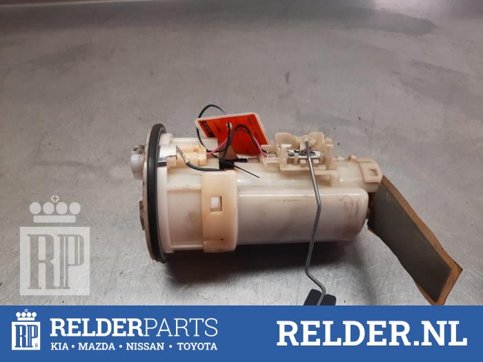 Gebruikte Tank element Pomp Kia Rio III (UB) 1.1 CRDi VGT 12V Prijs € 35,00 Margeregeling aangeboden door Relder Parts B.V.