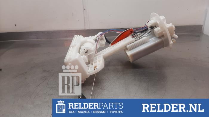 Gebruikte Tank element Pomp Toyota Yaris Cross (PB1/PJ1) 1.5 12V Hybrid 115 Prijs € 75,00 Margeregeling aangeboden door Relder Parts B.V.