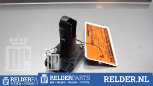 Gebruikte Luchtregelklep Mazda BT-50 2.5 Di 16V 4x4 Prijs € 45,00 Margeregeling aangeboden door Relder Parts B.V.