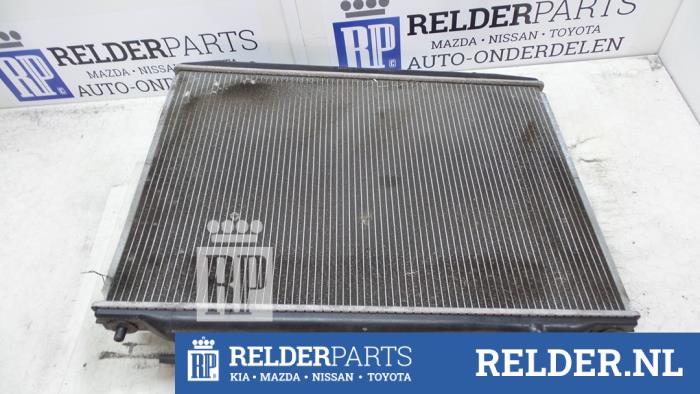 Gebruikte Radiateur Mazda BT-50 2.5 Di 16V 4x4 Prijs € 63,00 Margeregeling aangeboden door Relder Parts B.V.