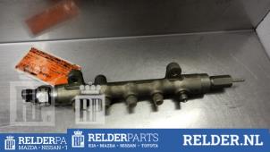 Gebruikte Injector brug Mazda CX-7 2.2 MZR-CD 16V Prijs € 75,00 Margeregeling aangeboden door Relder Parts B.V.