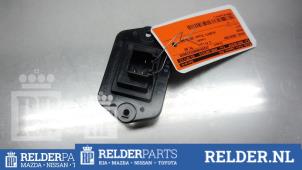 Gebruikte Kachel Weerstand Mazda CX-7 2.2 MZR-CD 16V Prijs € 25,00 Margeregeling aangeboden door Relder Parts B.V.